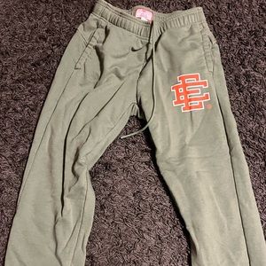 Eric Emanuel sweatpants
